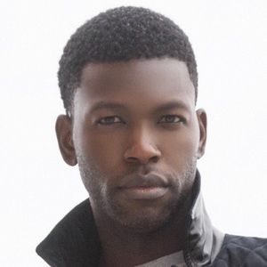 Meet your Posher, Clint